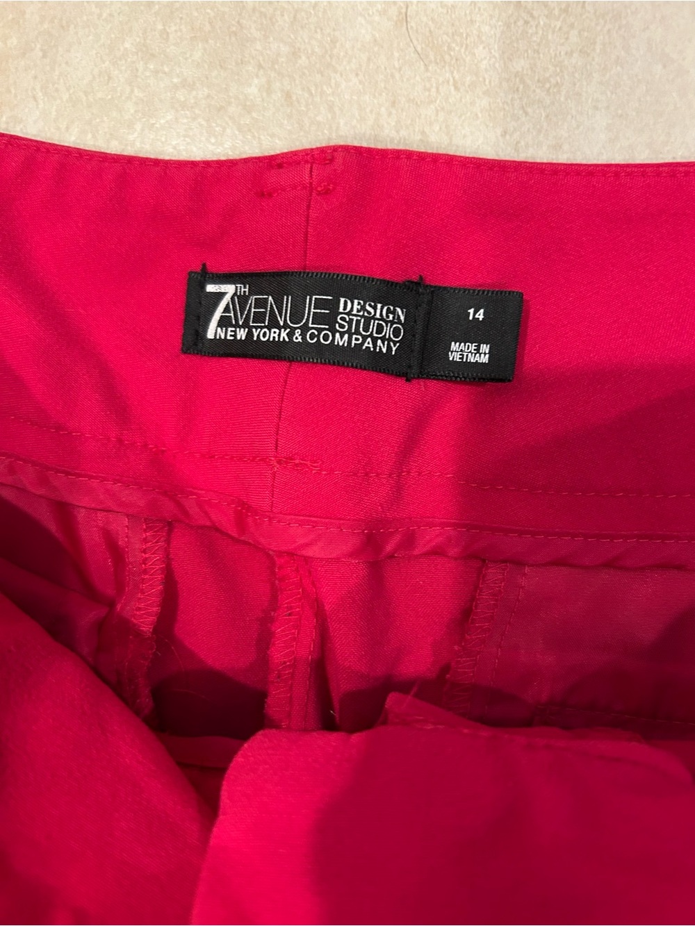 New York and Company Hot Pink Stretch Dress Pants size 14 - Picture 3 of 8